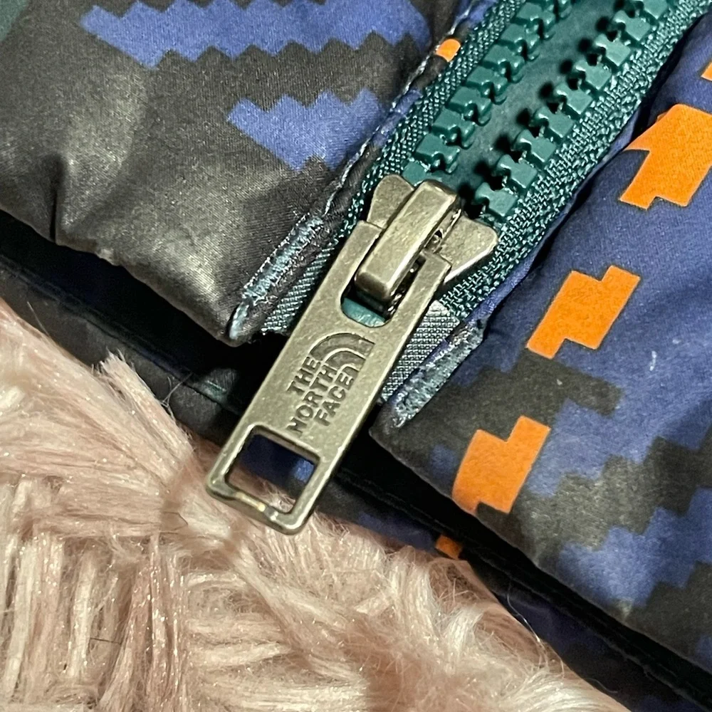 The North Face Quilted Jacket | Blue Green Patterned‎ Puffer